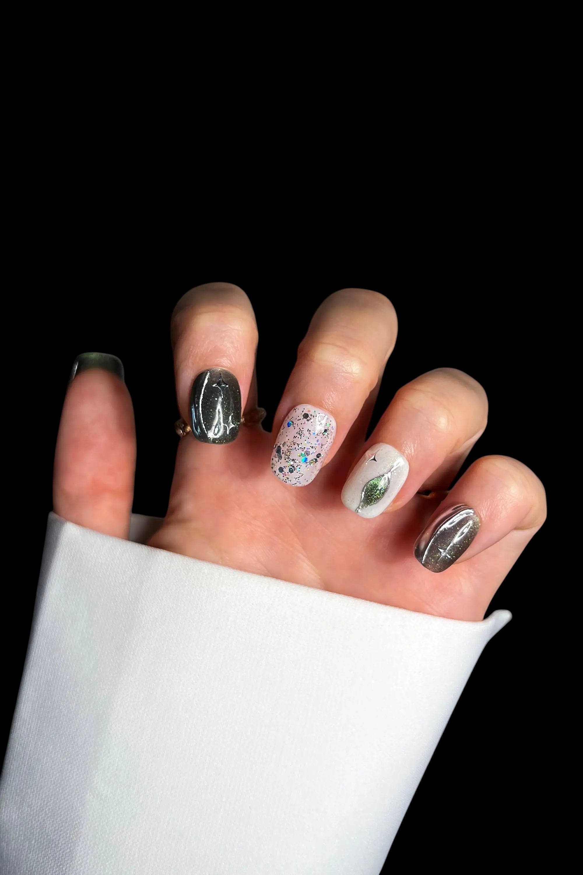 Woodland Glitter Gala | Pro Handmade Gel Nails by Bonmuz